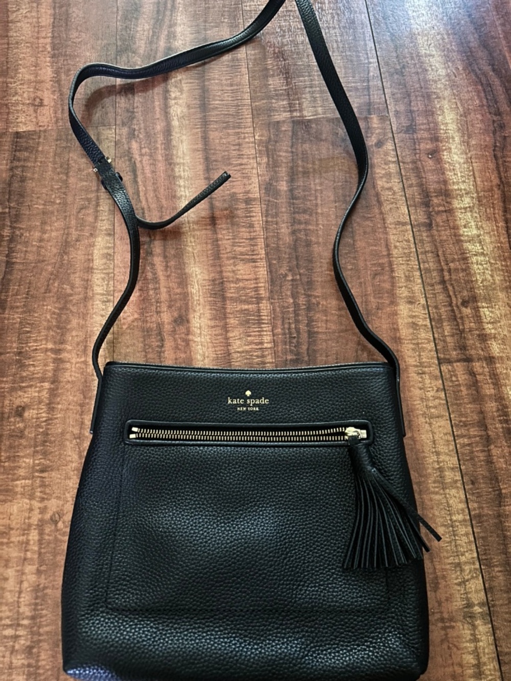 Kate spade black pebble leather purse